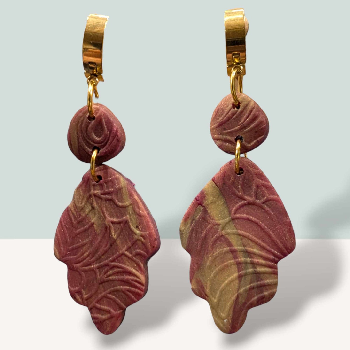 Large Leaf Dangles - Wine and Olives